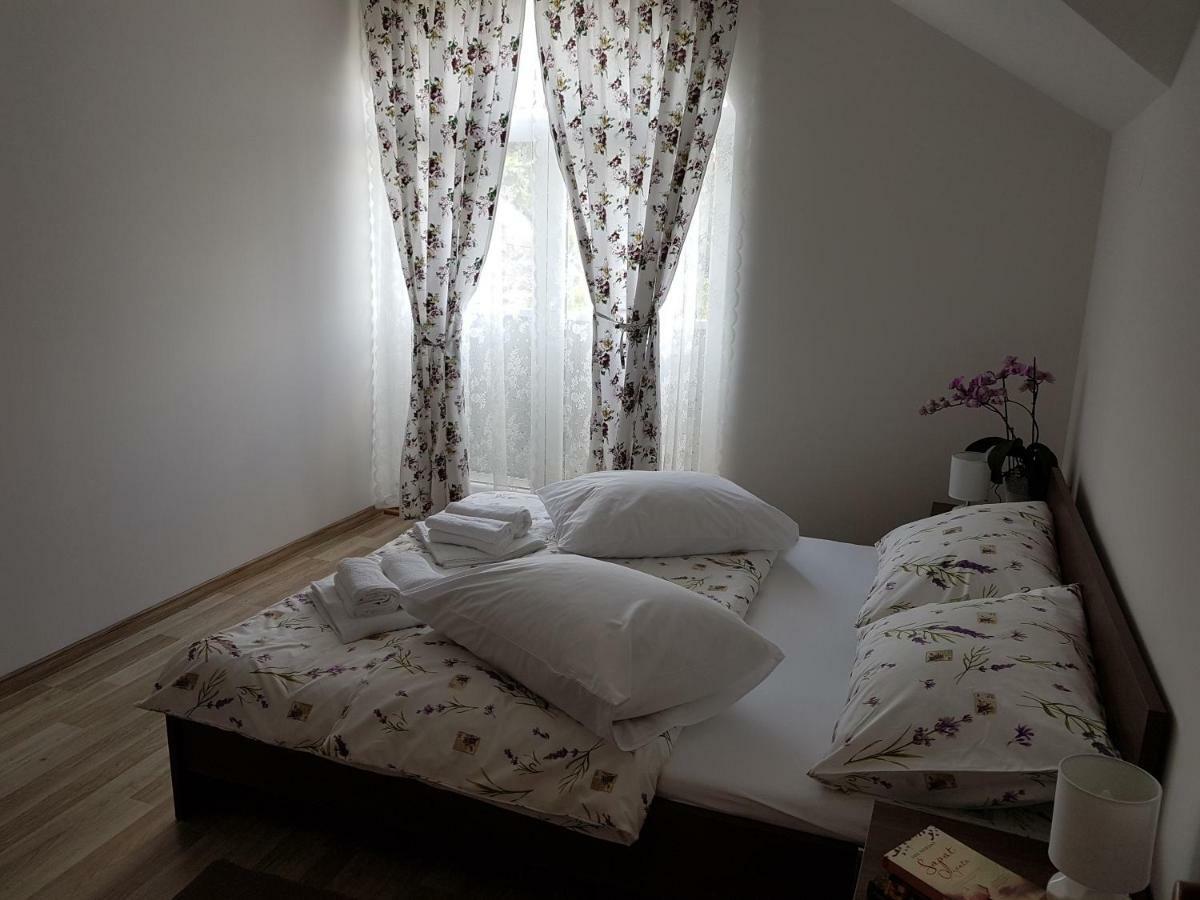Apartmani Hrsak Krapina Exteriör bild